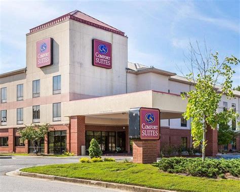 comfort suites macon.